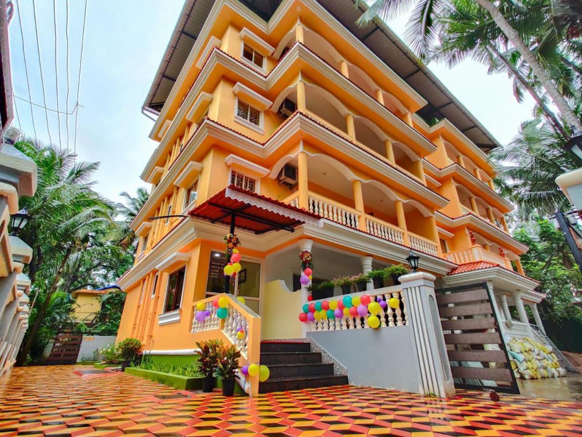 Ena Holiday Inn Calangute Eksteriør billede