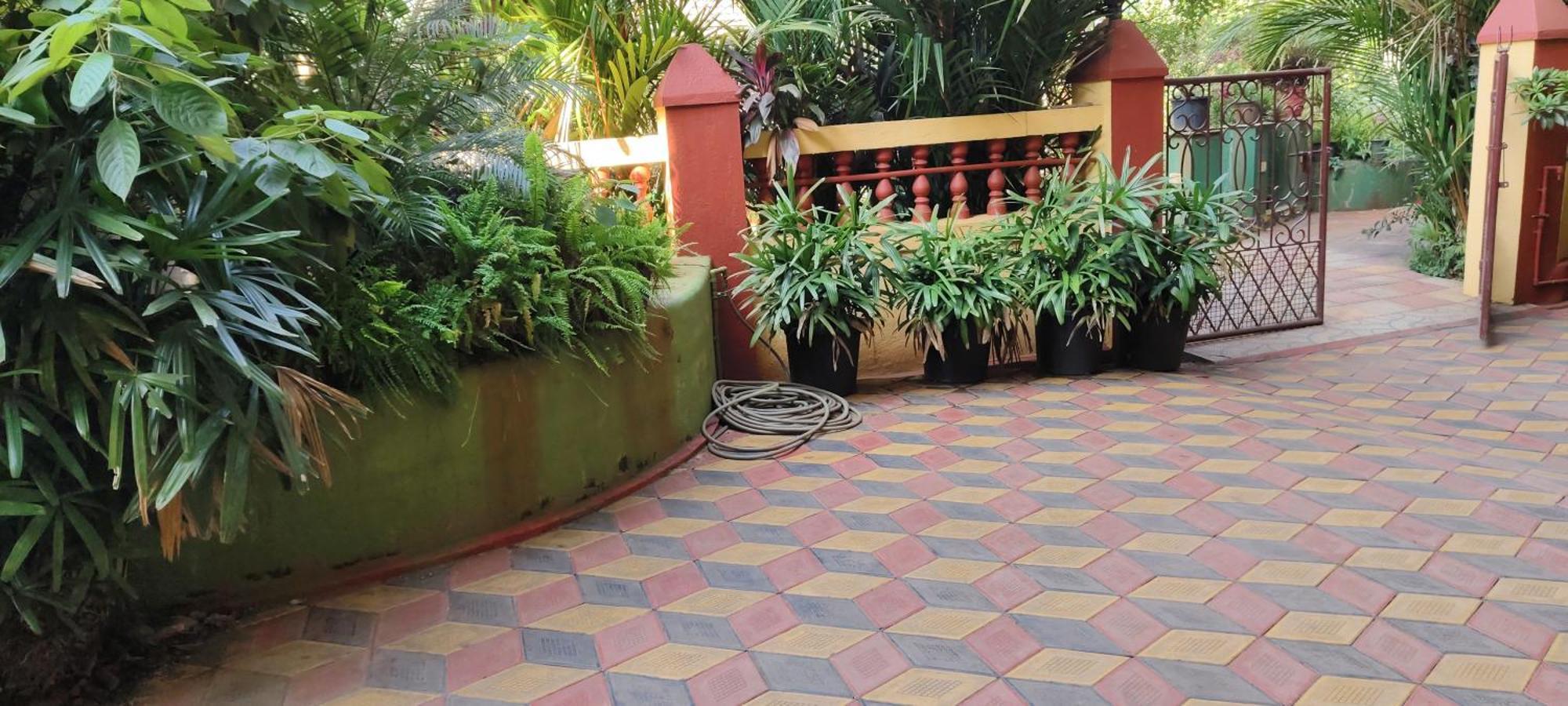 Ena Holiday Inn Calangute Værelse billede
